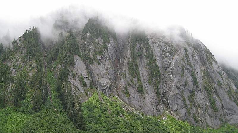 IMG_5121.JPG - Misty mountains